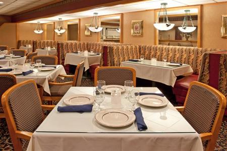 фото отеля Holiday Inn Belden North Canton