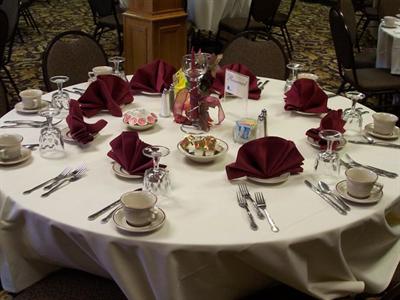 фото отеля Holiday Inn Belden North Canton