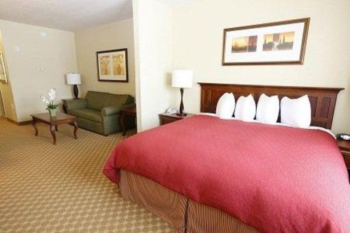 фото отеля Country Inn & Suites Columbus (Fort Benning)