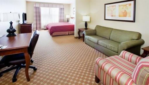 фото отеля Country Inn & Suites Columbus (Fort Benning)