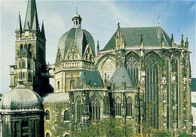 фото отеля Holiday Inn Aachen