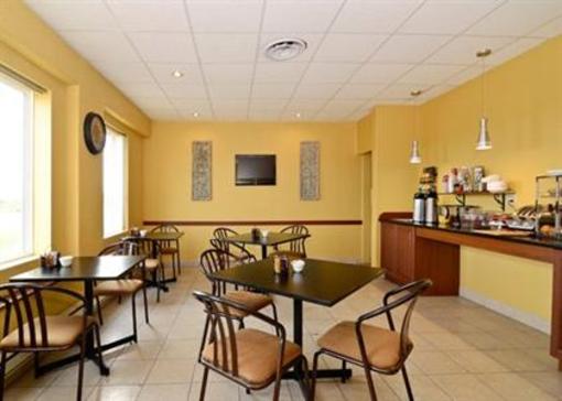 фото отеля Econo Lodge Moncton