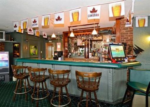 фото отеля Econo Lodge Moncton