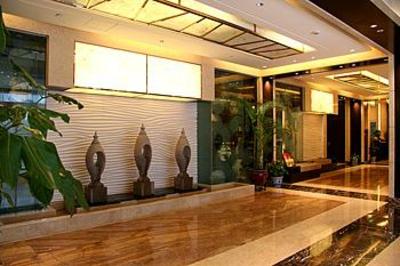 фото отеля Renhe Hotel