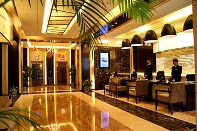 фото отеля Renhe Hotel