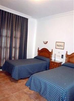 фото отеля Hotel Diufain Conil de la Frontera