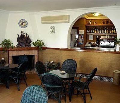 фото отеля Hotel Diufain Conil de la Frontera
