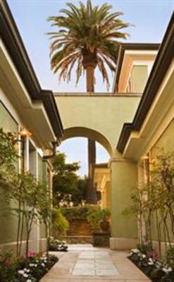 фото отеля Fairmont Miramar Hotel & Bungalows