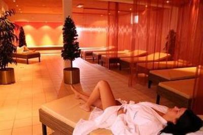 фото отеля Aqualux Wellness & Tagungshotel Bad Salzschlirf
