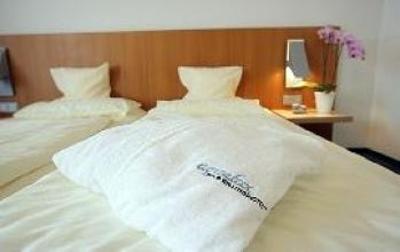 фото отеля Aqualux Wellness & Tagungshotel Bad Salzschlirf