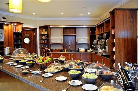 фото отеля Staybridge Suites Cairo-Citystars