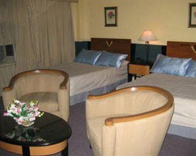 фото отеля Days Hotel Tagaytay