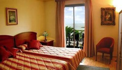 фото отеля Park Plaza Suites