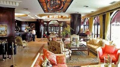 фото отеля Park Plaza Suites