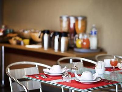 фото отеля Citea Saint Denis Pleyel