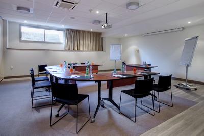 фото отеля Best Western Maurepas St-Quentin