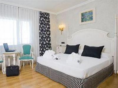 фото отеля Salles Hotel Ciutat del Prat de Llobregat