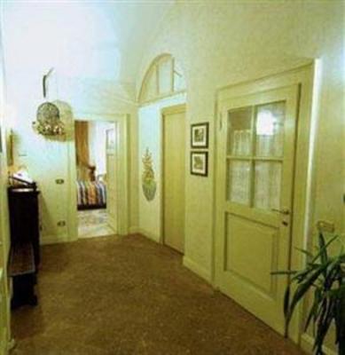 фото отеля Alba Citta Alta Bed & Breakfast Bergamo