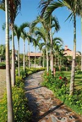 фото отеля Sandhills Beach Resort Phan Thiet