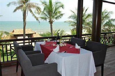 фото отеля Sandhills Beach Resort Phan Thiet