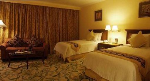 фото отеля Aston Tropicana Hotel & Plaza Bandung