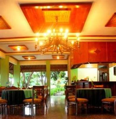 фото отеля Poeri Devata Resort Hotel