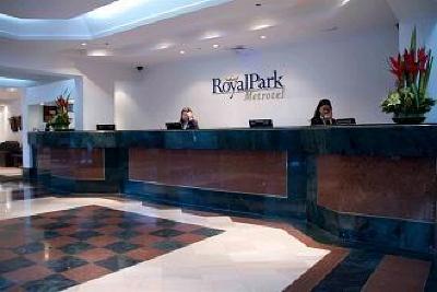 фото отеля RoyalPark Metrotel
