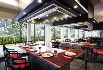 фото отеля Anantara Riverside Spa & Resort Bangkok