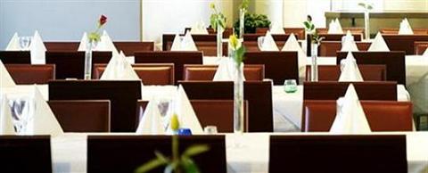 фото отеля Best Western Taby Park Hotel