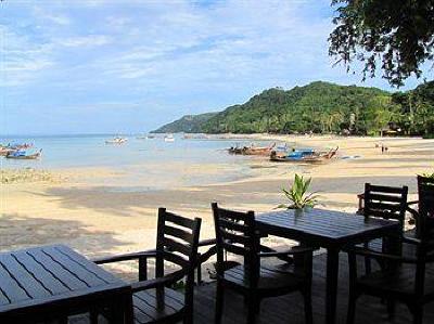 фото отеля Phi Phi Natural Resort
