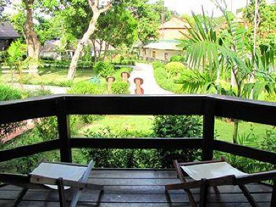 фото отеля Phi Phi Natural Resort