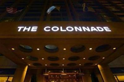 фото отеля Colonnade Hotel