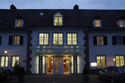 фото отеля Parkhotel Wolfsburg