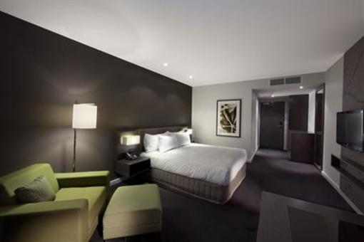 фото отеля Crowne Plaza Hotel Adelaide