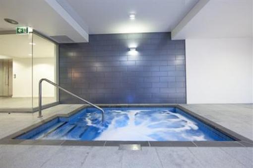 фото отеля Crowne Plaza Hotel Adelaide