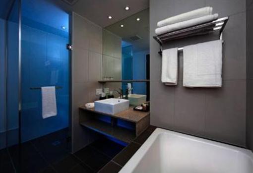 фото отеля Crowne Plaza Hotel Adelaide