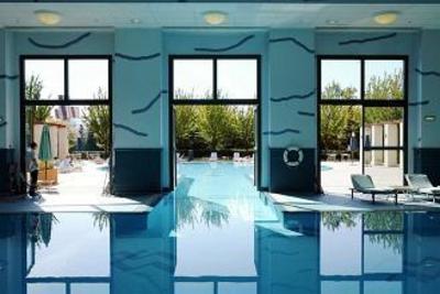 фото отеля Disney's Hotel New York Noisiel