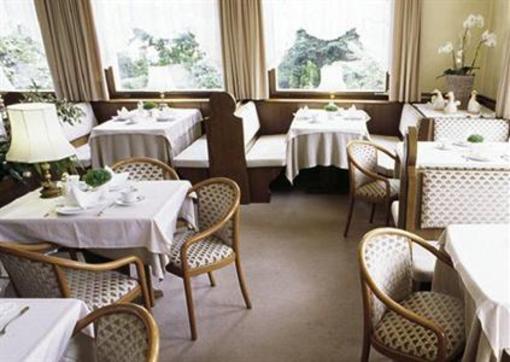 фото отеля Hotel Sonnenhof Merano