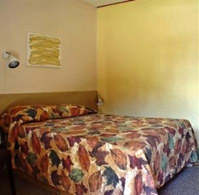 фото отеля Holiday Motel & RV Resort