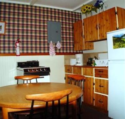 фото отеля Holiday Motel & RV Resort