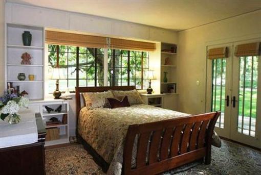 фото отеля Pratt Place Inn