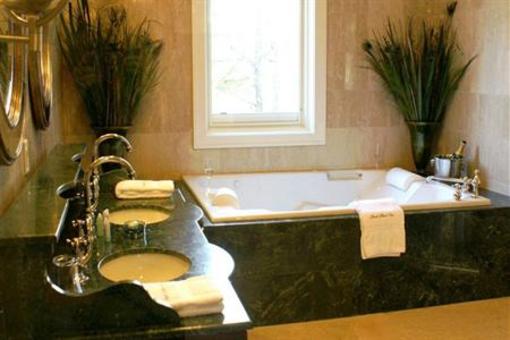 фото отеля Pratt Place Inn