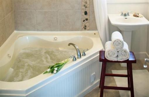фото отеля Cozy Harbor Cottage