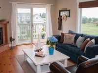 Cozy Harbor Cottage