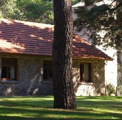 фото отеля Los Nobles Hostal de Bosque