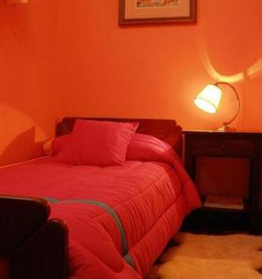 фото отеля Los Nobles Hostal de Bosque