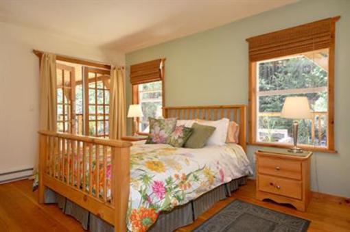 фото отеля Francis Point B&B