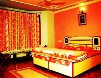 фото отеля Abrol Hotel and Cottages