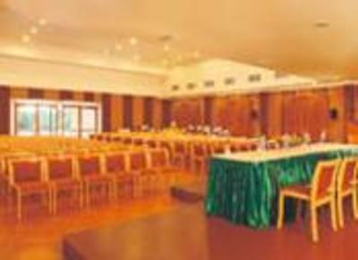 фото отеля Holiday Hotel, Cherai