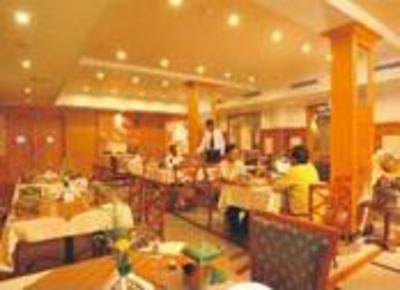 фото отеля Holiday Hotel, Cherai